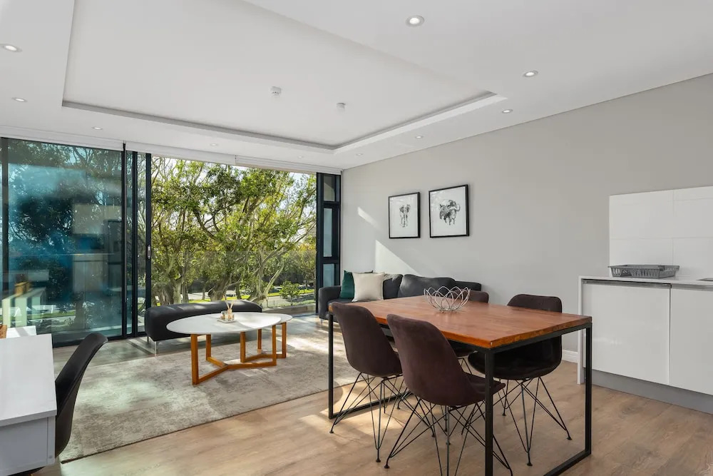 The Warwick 206