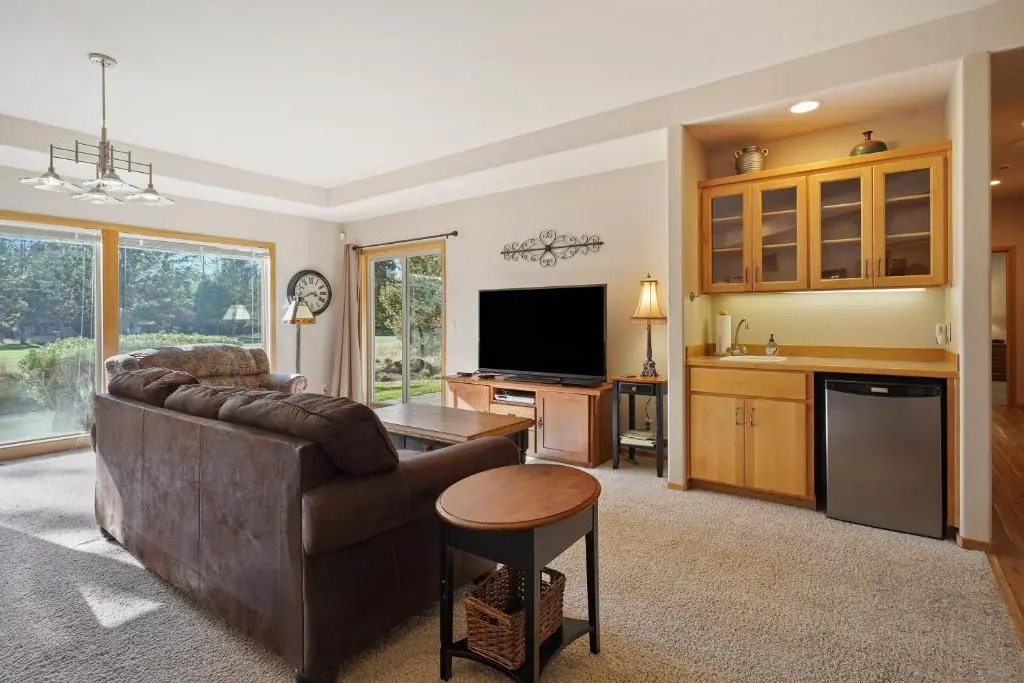 Tournament-Golf View-5BR/4BA