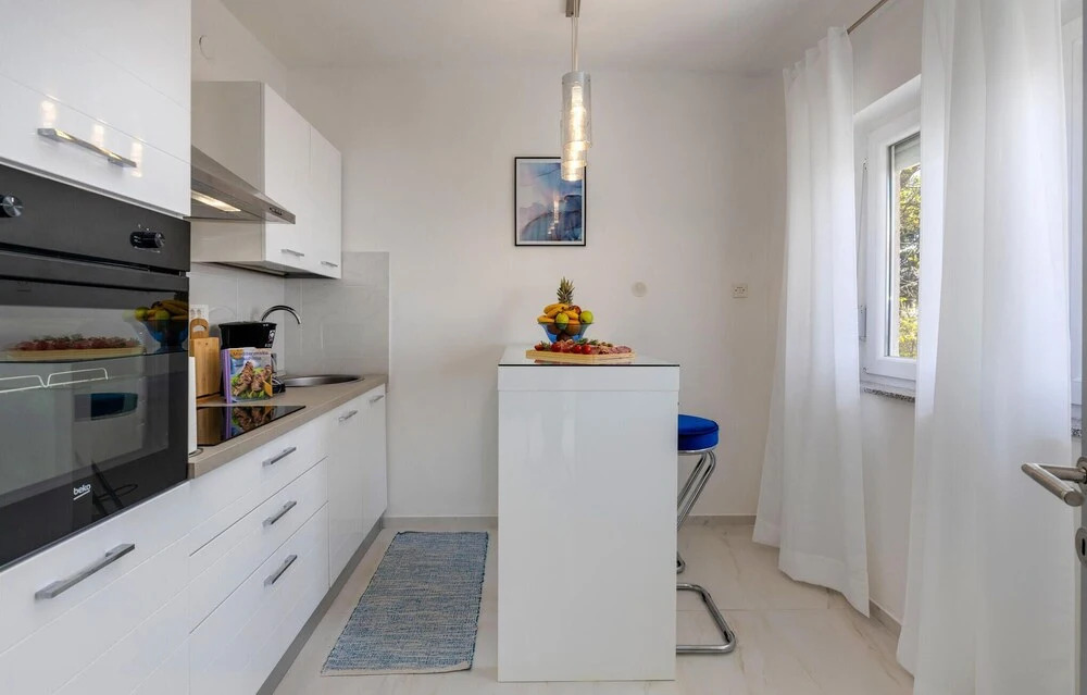 Stunning Home In Dramalj