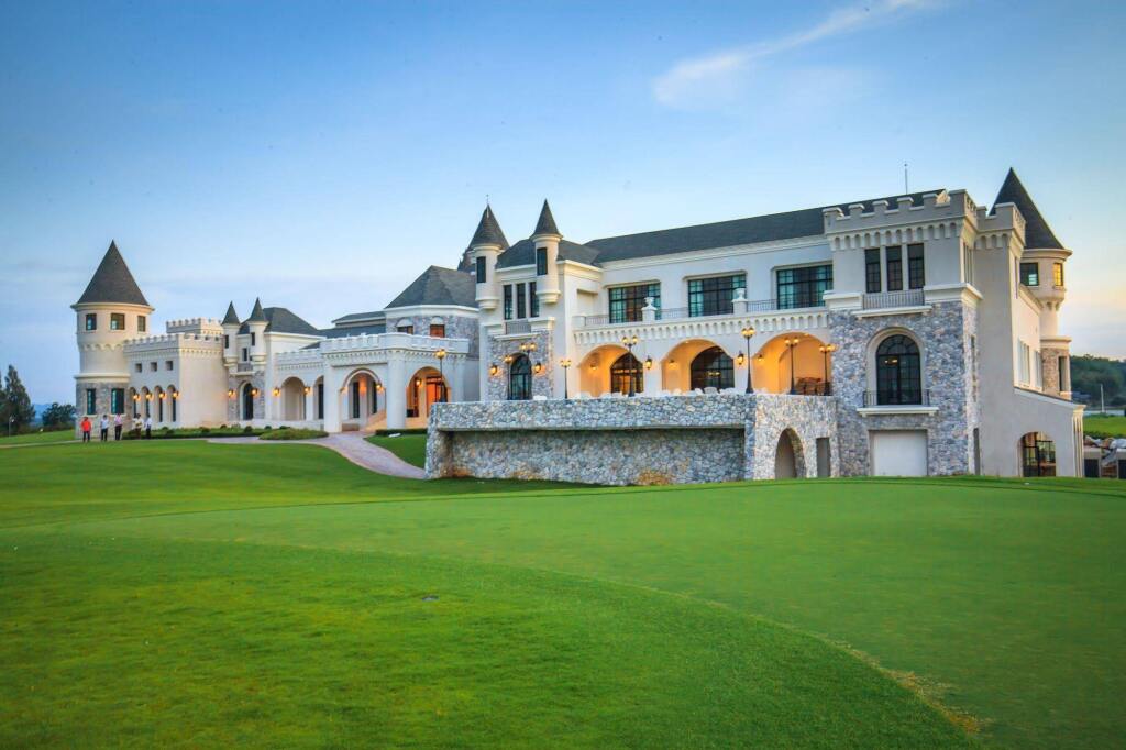 Mövenpick Resort Khao Yai