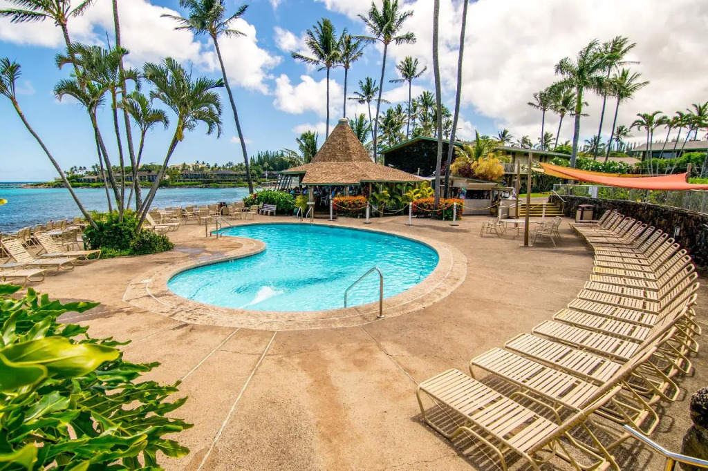 Napili Shores Maui by OUTRIGGER - No Resort & Housekeeping Fees