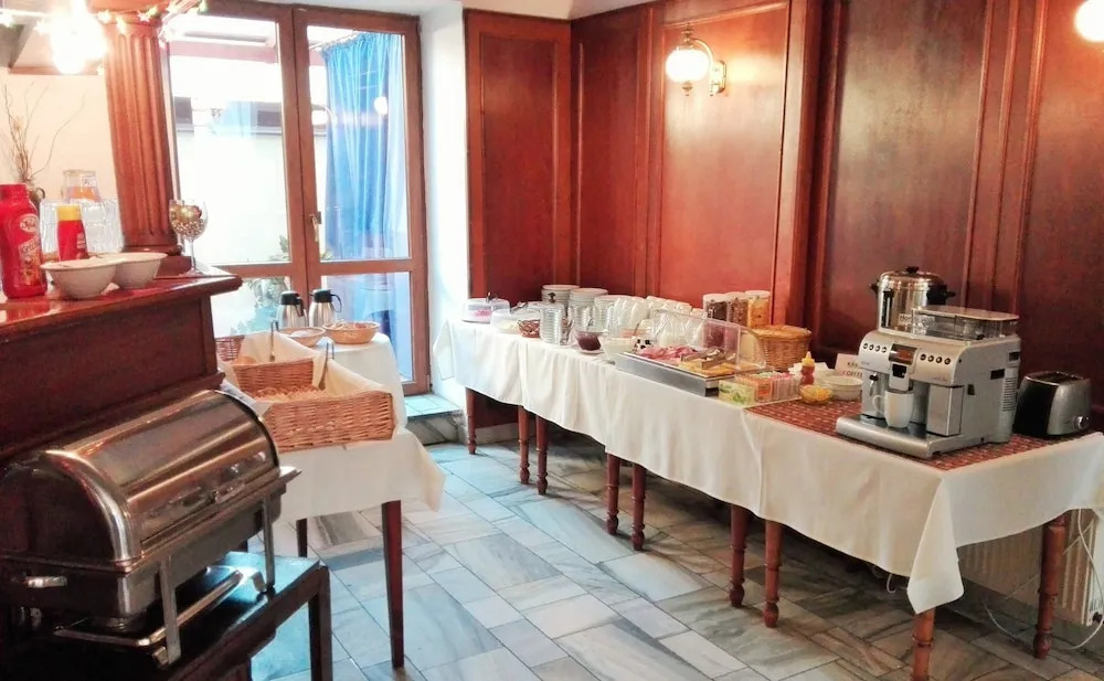 Elen's Hotel Arlington Prague