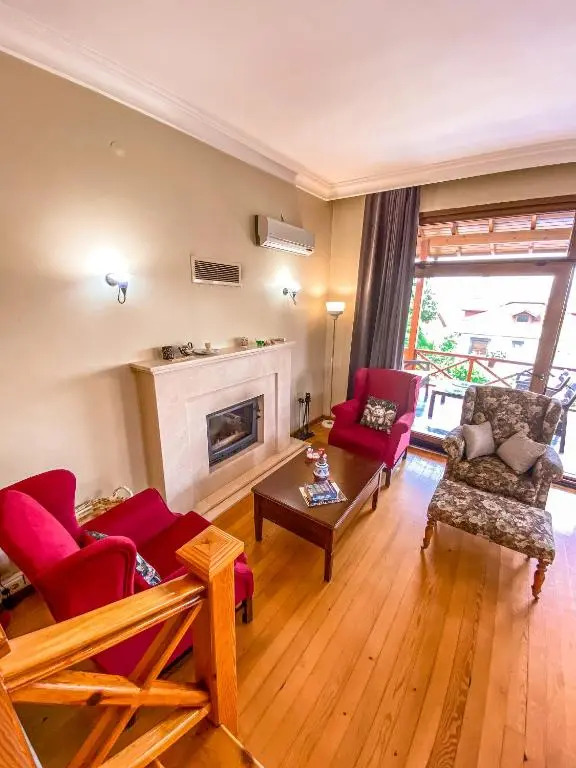 Havuzlu Mustakil Lüx Villa Doğa SAPANCA 150 MT2