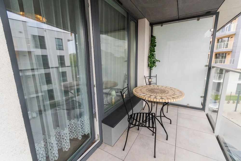 Golden Azzure by Grand Apartments