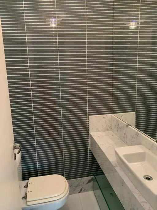 Apartamento em condomínio de alto luxo! 3 suítes - 140m