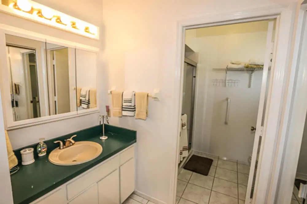 5211 Avenida Pescadora