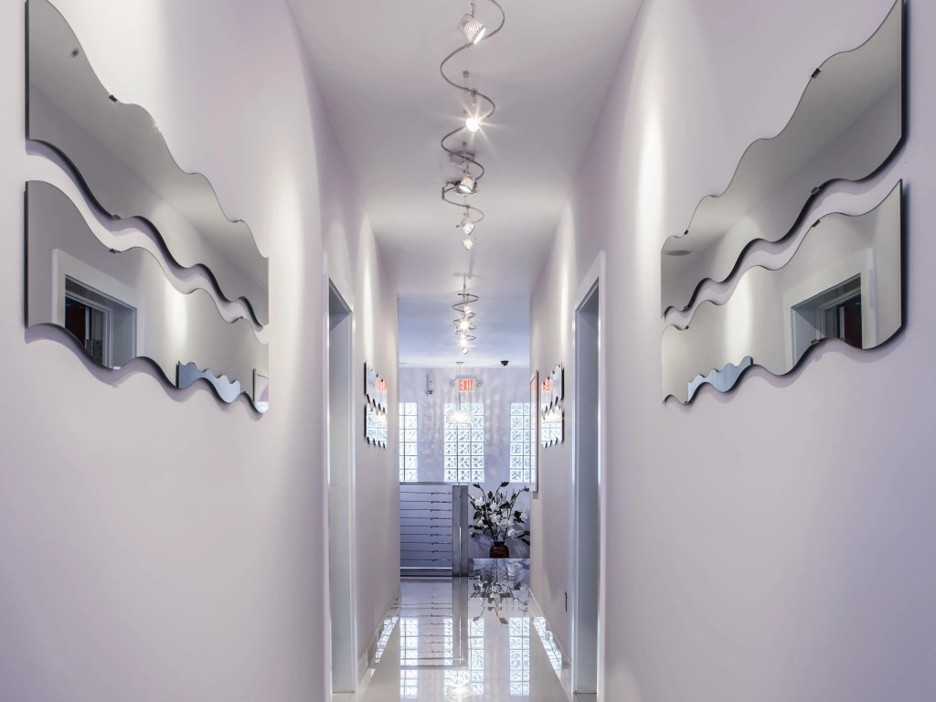 M HOTEL