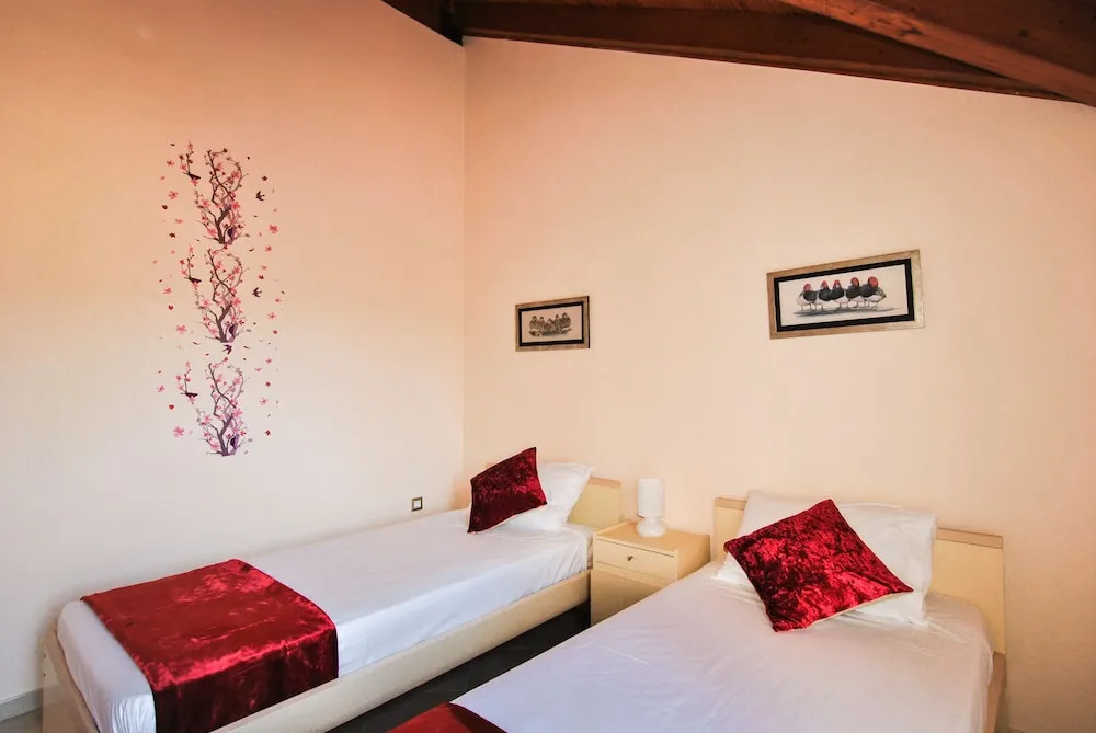 Casa Bougainvillea