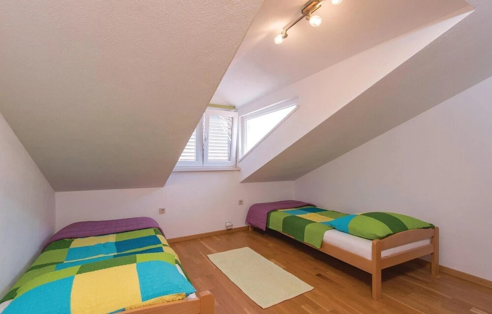 Nice Apartment in Lumbarda With 2 Bedrooms and Wifi