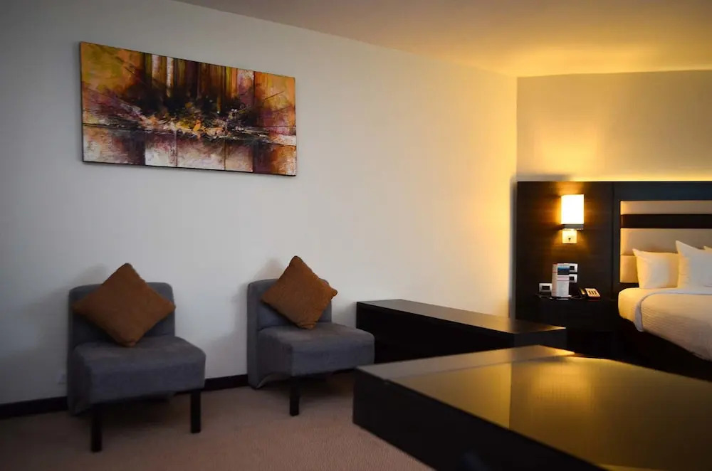 Rosa Bela Hotel & Convention Center