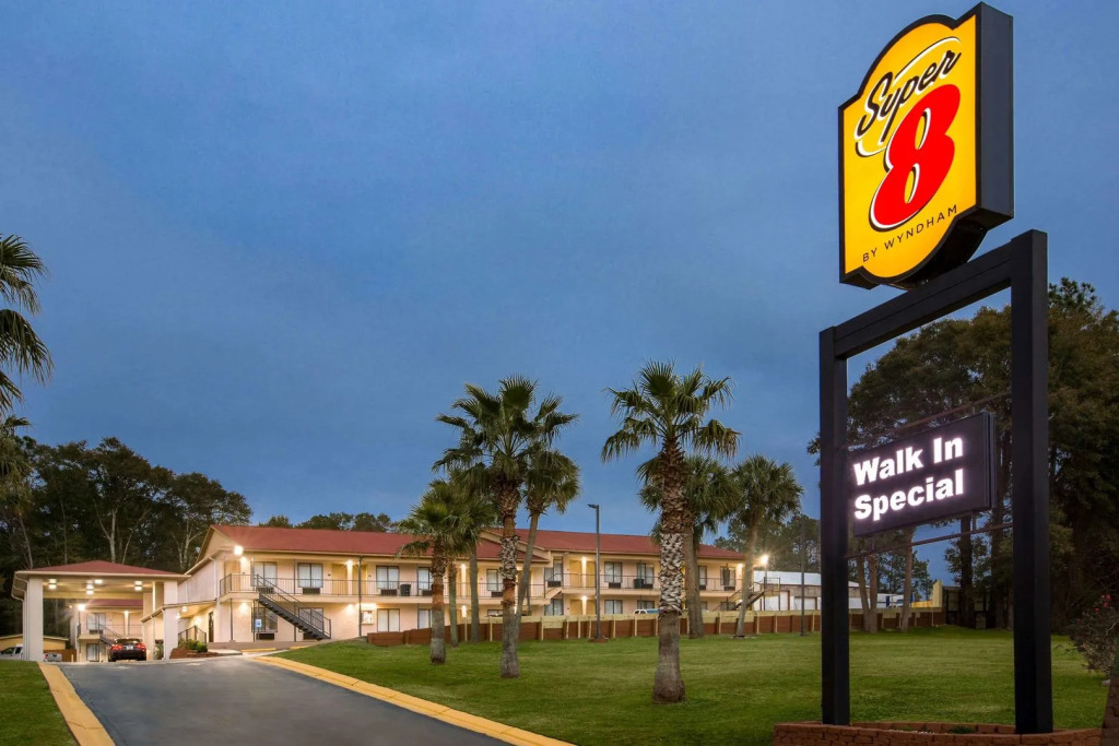Quality Inn Crestview I-10 Eglin AFB Area
