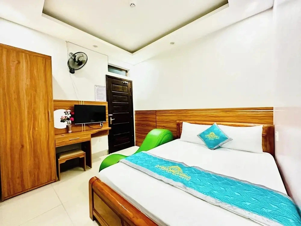 Ha Linh Hotel Dien Bien - by Bay Luxury