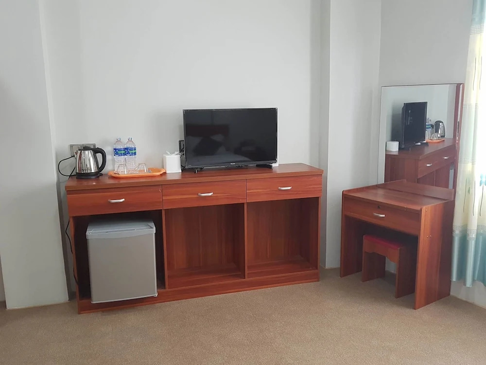 Newton Hotel & Service Apartment