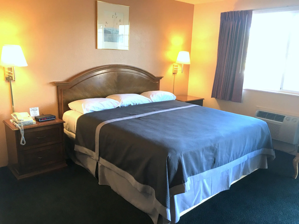 Royal Inn Eugene- Airport