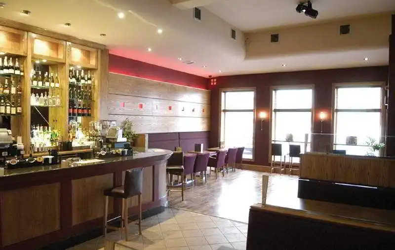 Antonine Hotel