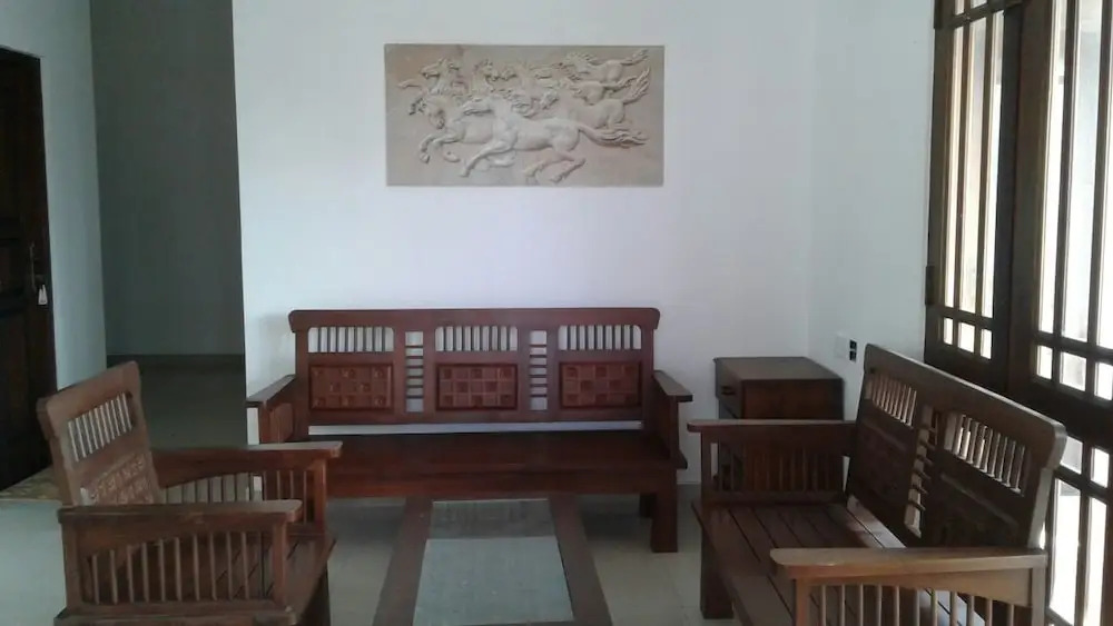 Giragala Village Hotel