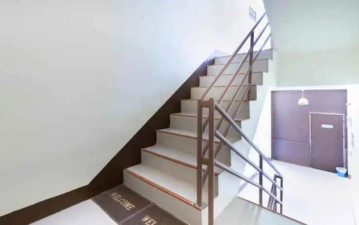 Thanagrit Apartelle