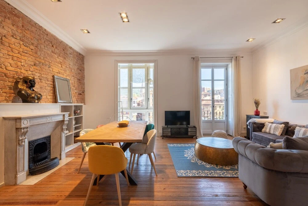 OLD TOWN VII apartment by Aston Rentals