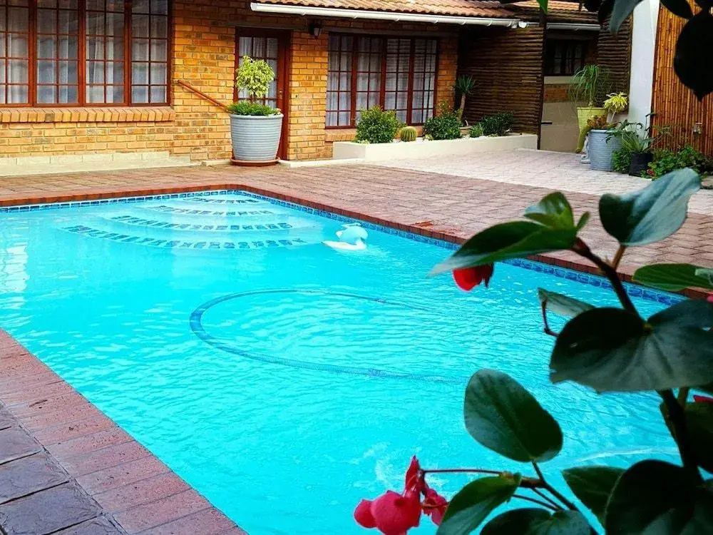 Pompano Guesthouse