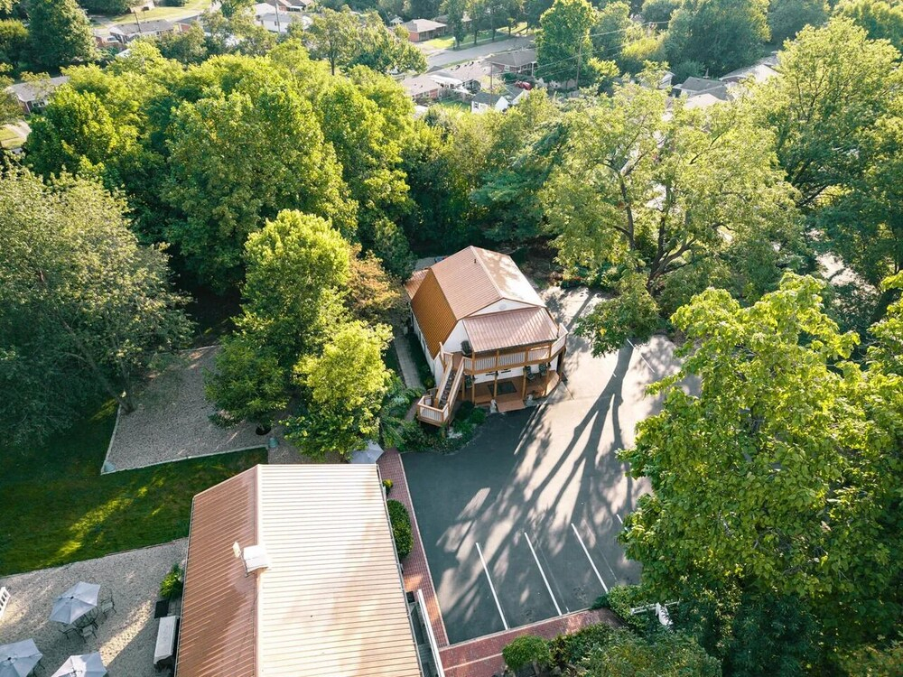 Bashford Manor Inn