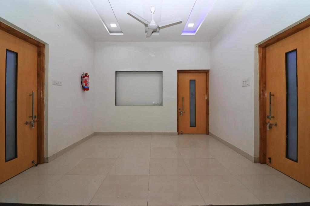 OYO Flagship 39764 Mahendra Greens