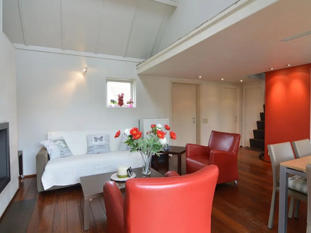 Cosy Cottage in De Panne With Garden