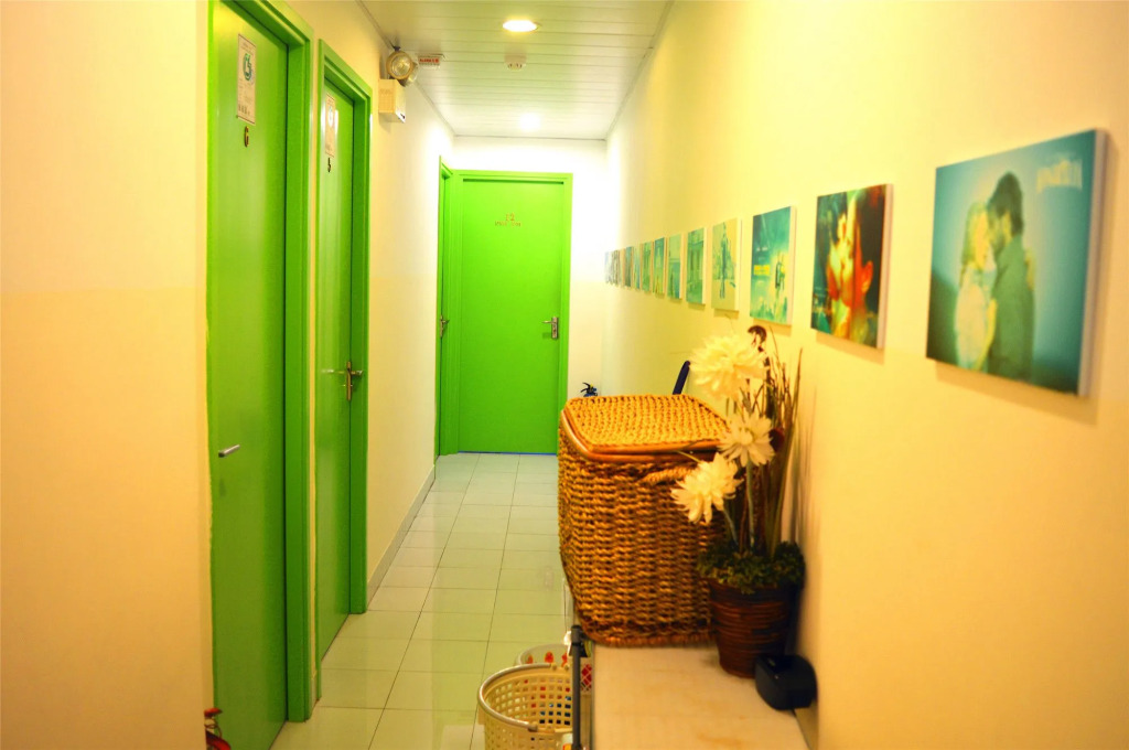 Mingdu Business Hotel