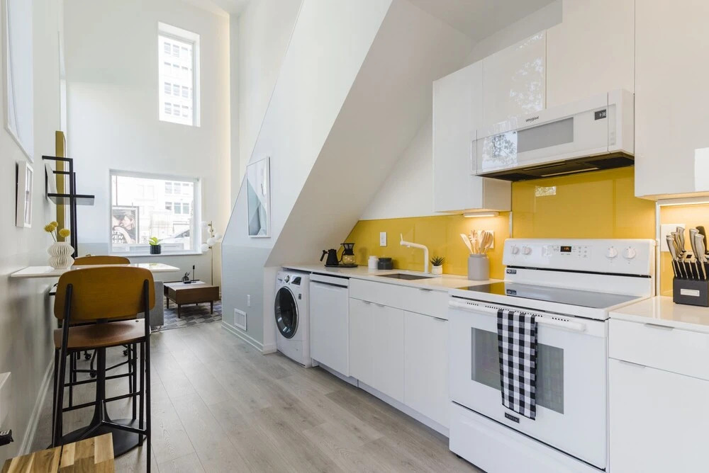 Abode XS House 1-bedroom With 20' Ceilings