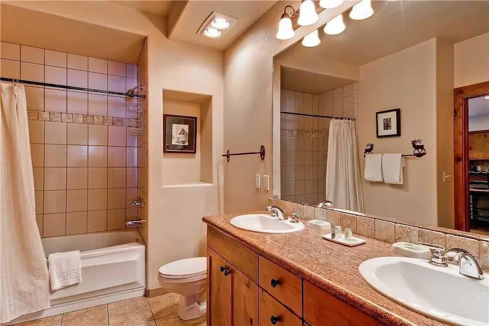 Tl2112 Easy Mtn Living! Very Convenient Location! Winter Specials!
