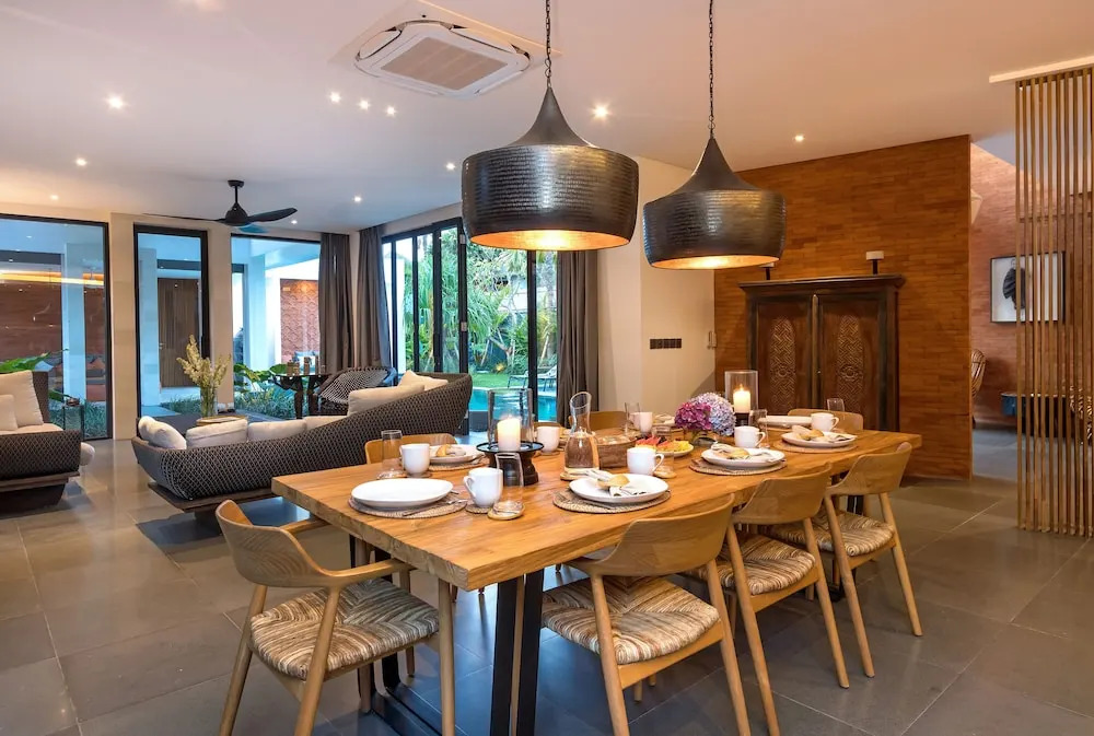 Villa Castil di Udara by Villa Finder