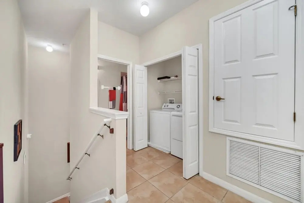 Brand NEW Garden View Condo Minutes to Disney