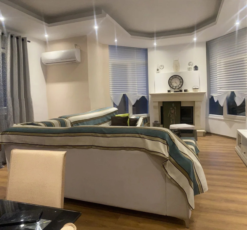 Durres 2-beds, Garden, Parking, 100m to Beach