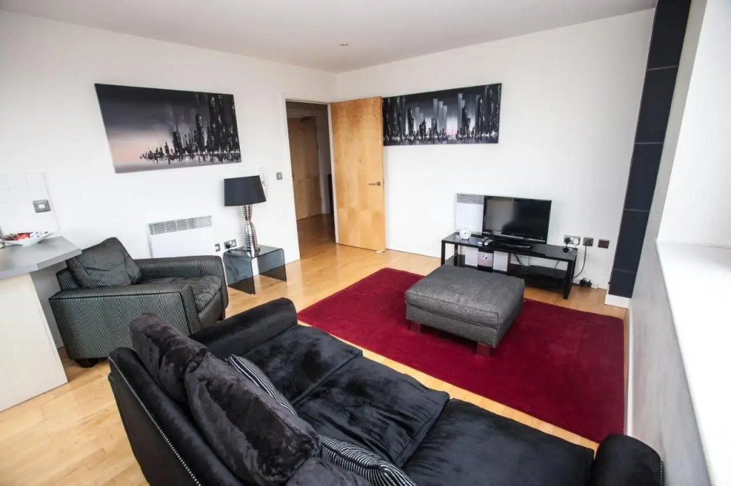 Cranbrook House Apartments - Near Ice Arena