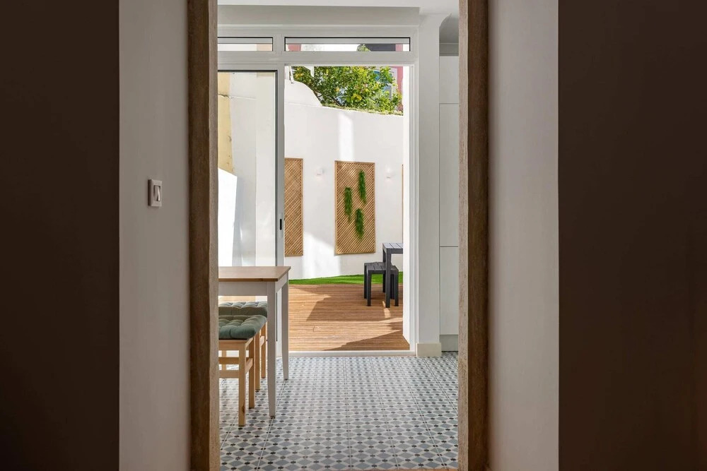 Dazzling Apartment With Private Terrace in Alcântara