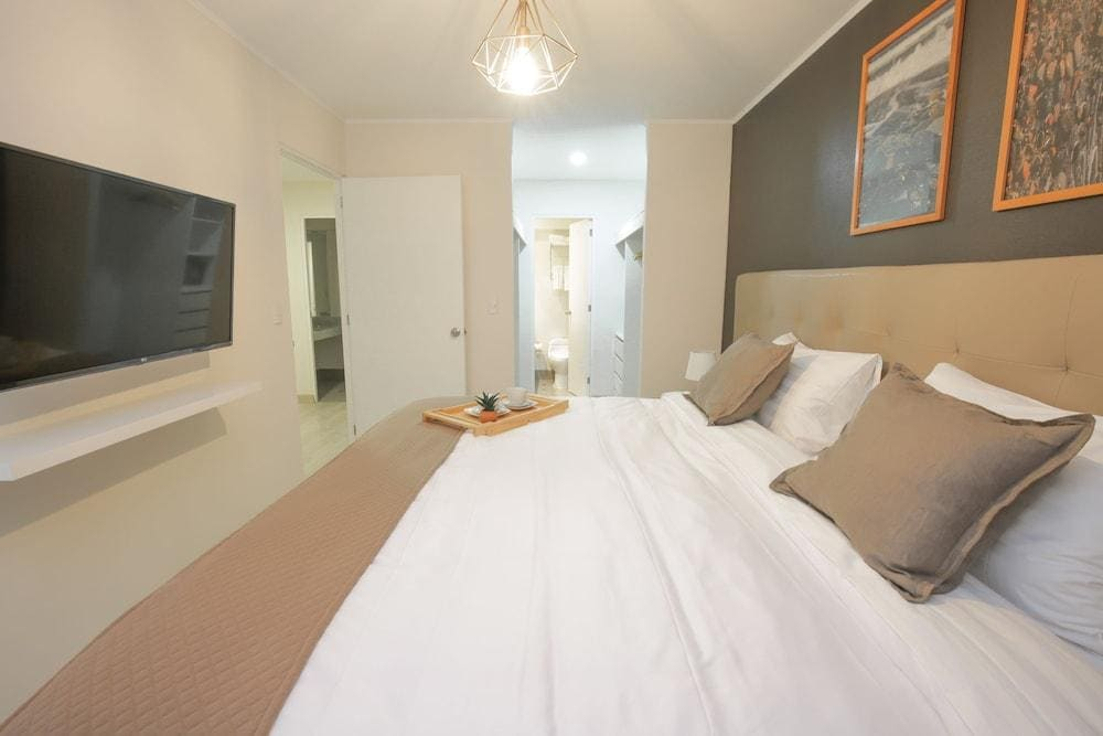 Trendy Host MID - Miraflores