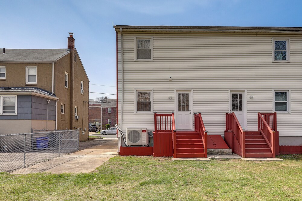 1 Mi to NYC Train & Arts District: Rahway Escape