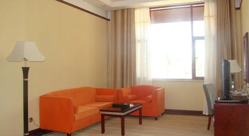 Days Inn Zhongyin