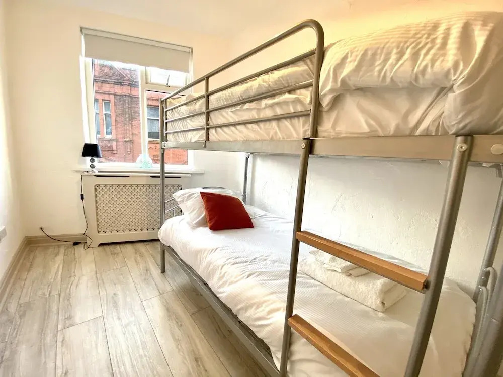 Simpson Beach View Apartments by Blackpool Service Apartments