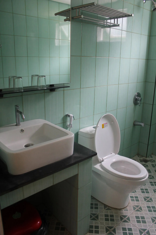 Aqua Travel Lodge