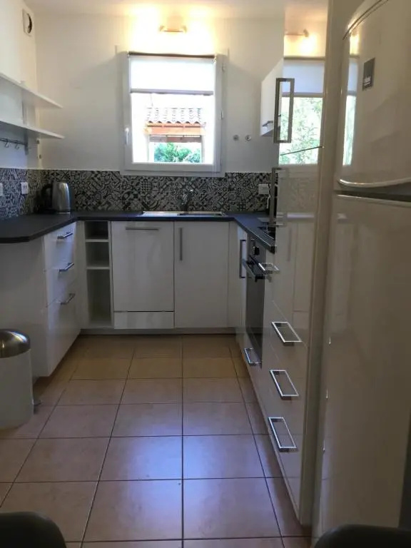 pleasant gîte, with collective heated swimming pool, in the heart of the alpilles in mouriès, 4/6 people