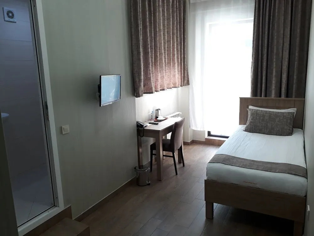 Hotel Nizami Street