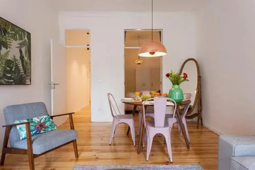 2 suites stylish flat at bairro alto-principe real