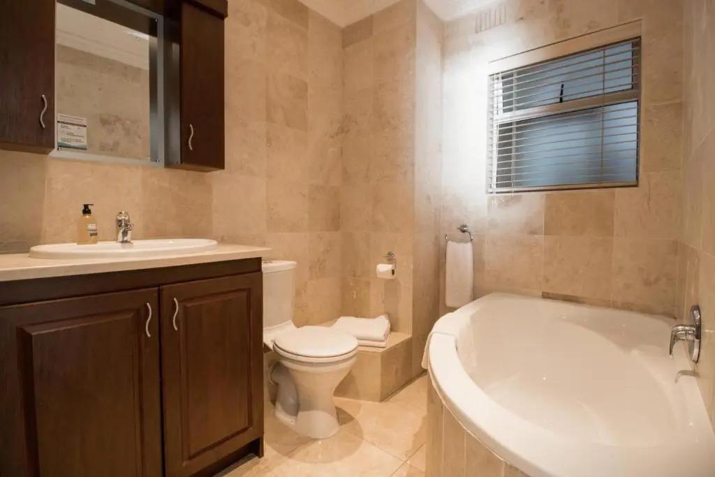 Third Floor sea Facing 2 Bedroom Apartment With Balcony