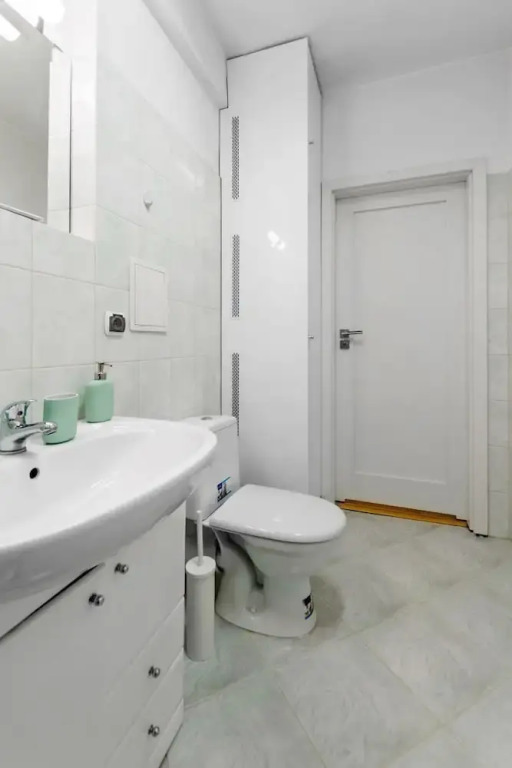 Grand Theater Comfortable Apartment