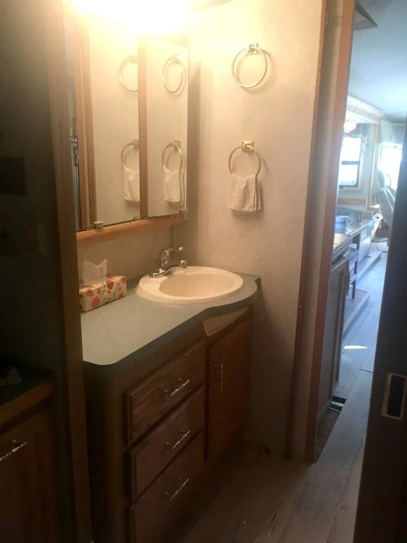 Property With one Bedroom in Lac-brome, With Furnished Garden Near the Beach