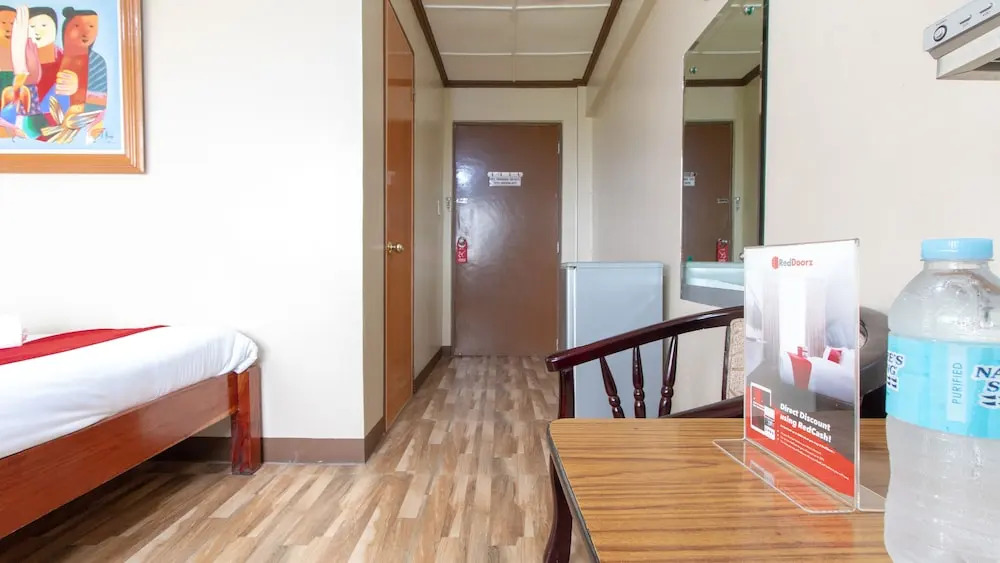 Reddoorz Near Peoples Park Tagaytay