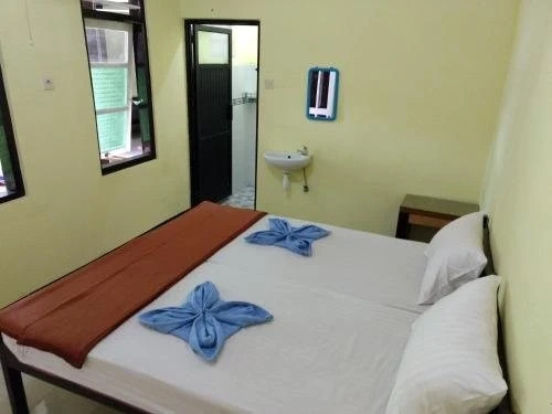 Yellow Hostel