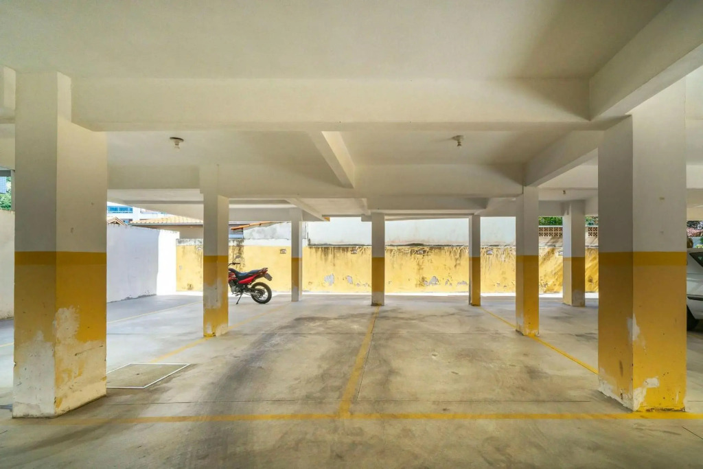 202B - Apartamento de 2 dormitórios para 05 pessoas, próximo ao mar na Praia de Bombas SC