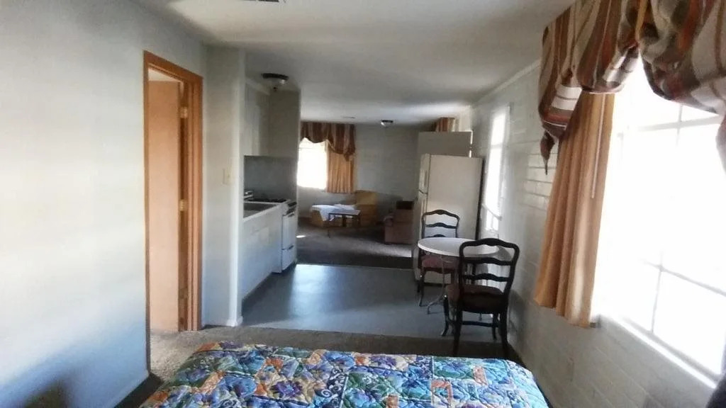 Riviera Motor Lodge