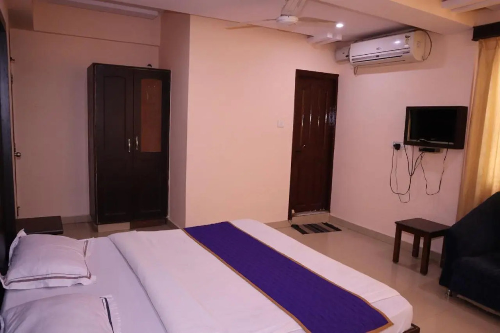 Smilestay BNS Lodge